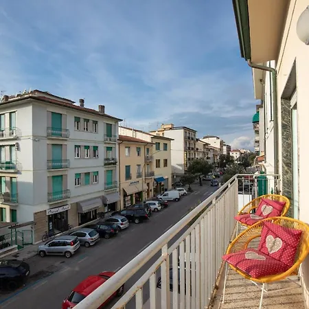 Foscolo Apartment Viareggio Exterior photo